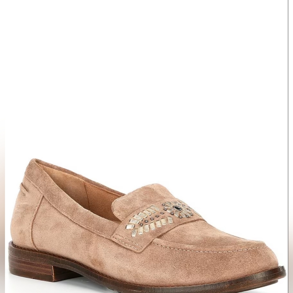 Brioso Frisco Suede Loafers